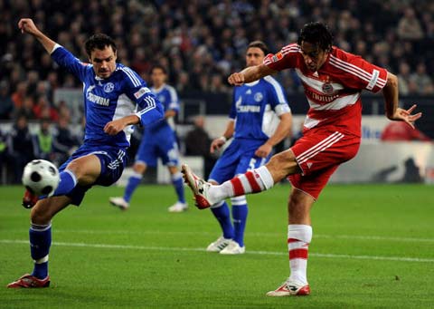 剑南春丨拜仁3-1逆转圣保利，迪亚斯传射，格雷罗、雅克松建功（剑南春丨拜仁3-1翻盘圣保利：迪亚斯一传一射，格雷罗与雅克松破门）