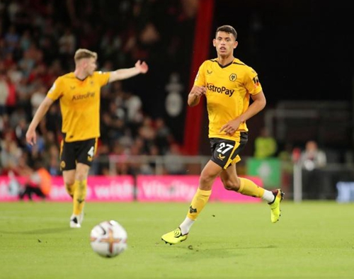 布冯：挪威是顶级强队，他们会在世界杯上大有作为（布冯称挪威实力顶尖：看好其在世界杯大放异彩）