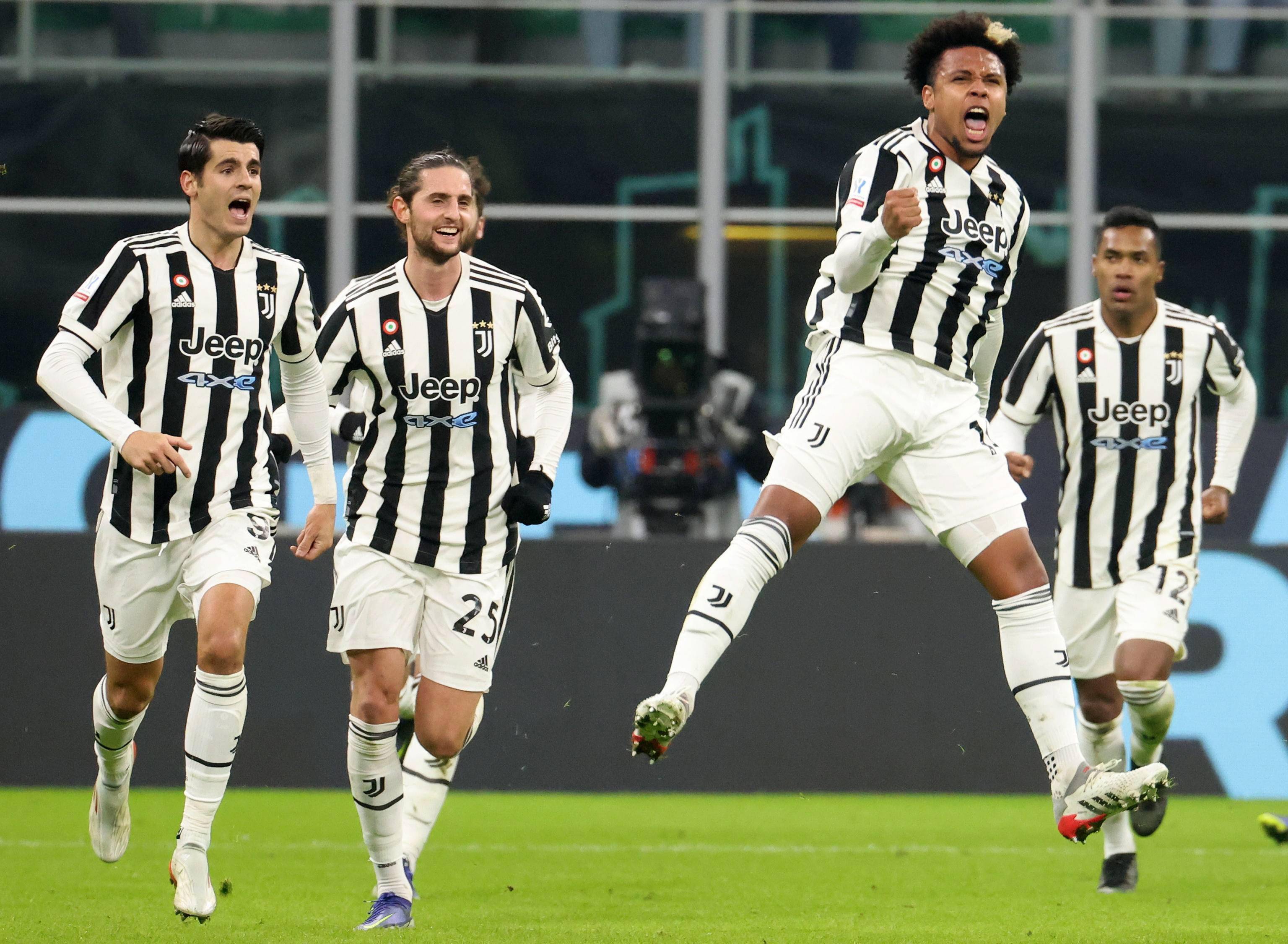 海港vs首尔：2外援PK4外援，蒯纪闻、张琳芃先发，林加德出战（海港对阵首尔：双外援迎战四外援，蒯纪闻、张琳芃首发，林加德登场）