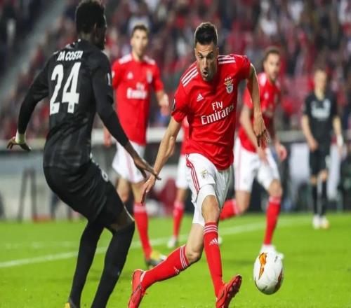 篮球湖人队内矛盾传闻升温，主帅紧急澄清（湖人队内矛盾传闻发酵，主帅火速出面辟谣）