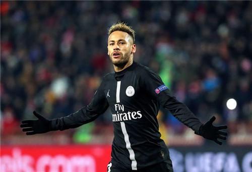 阿斯：拉什福德回归合练，预计将入选巴萨欧冠战切尔西大名单（阿斯报道：拉什福德重返合练，有望进入巴萨欧冠战切尔西名单）