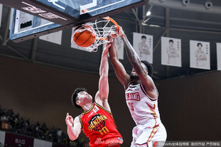 大卫-路易斯：最大遗憾是没和巴黎拿欧冠；恩里克是我的榜样（大卫-路易斯：未能随巴黎夺欧冠是我最大遗憾，恩里克是我榜样）