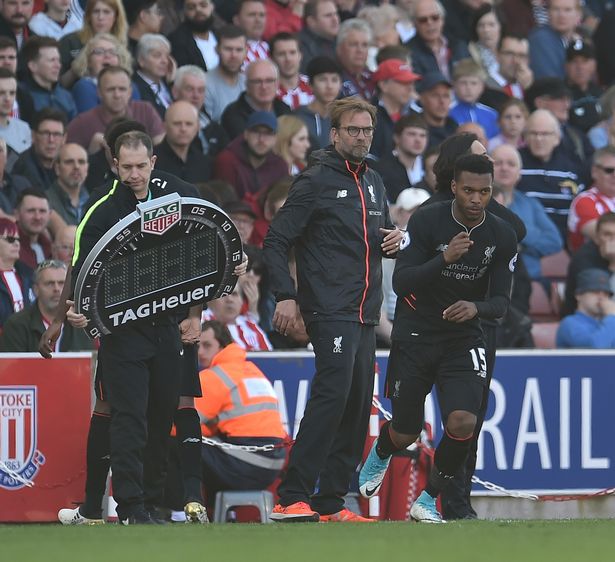 樊振东回归突生悬念！3大变数卡住国乒一哥，王励勤如何抉择？