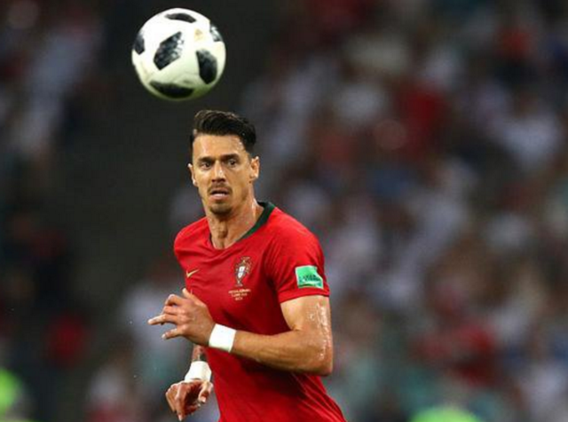 桑托斯保级成功（桑托斯顺利保级）